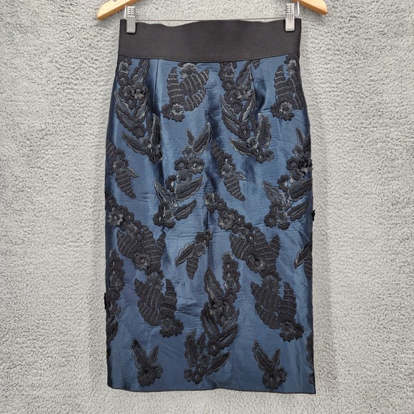 Marc Jacobs Dresses & Skirts - Marc Jacobs Blue Black Floral‎ Embroidered Pencil Skirt Size Medium